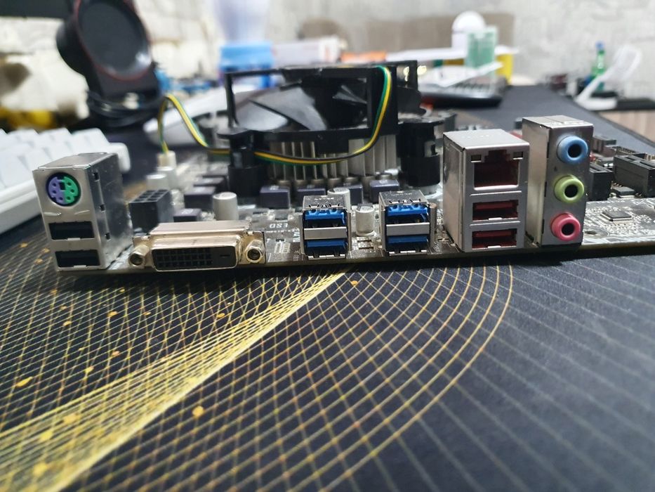 H310 + core i7 6770