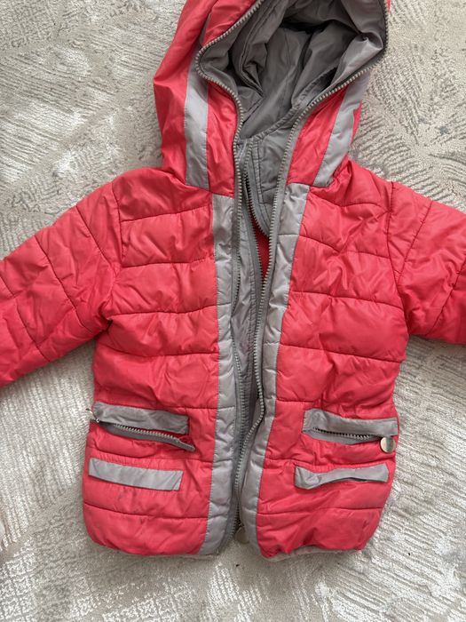 Отдам вещи на девочку от 4 до 7 лет