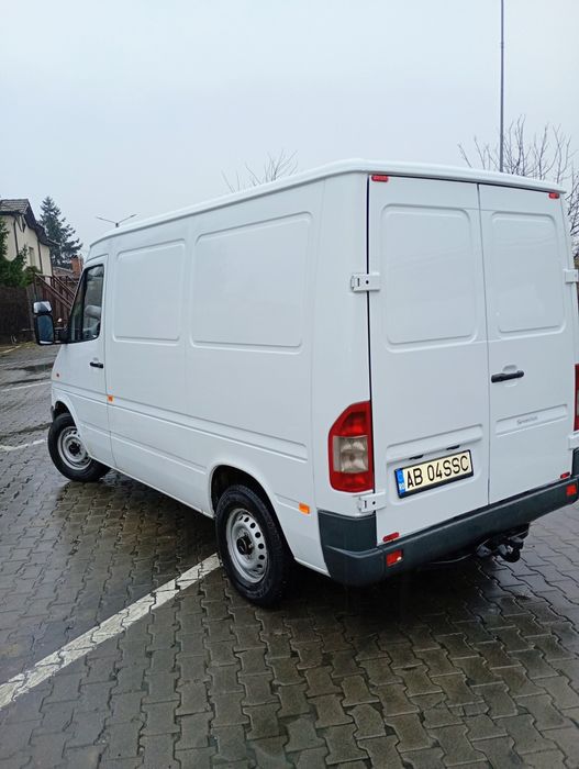 Vând Mercedes sprinter 211 CDI