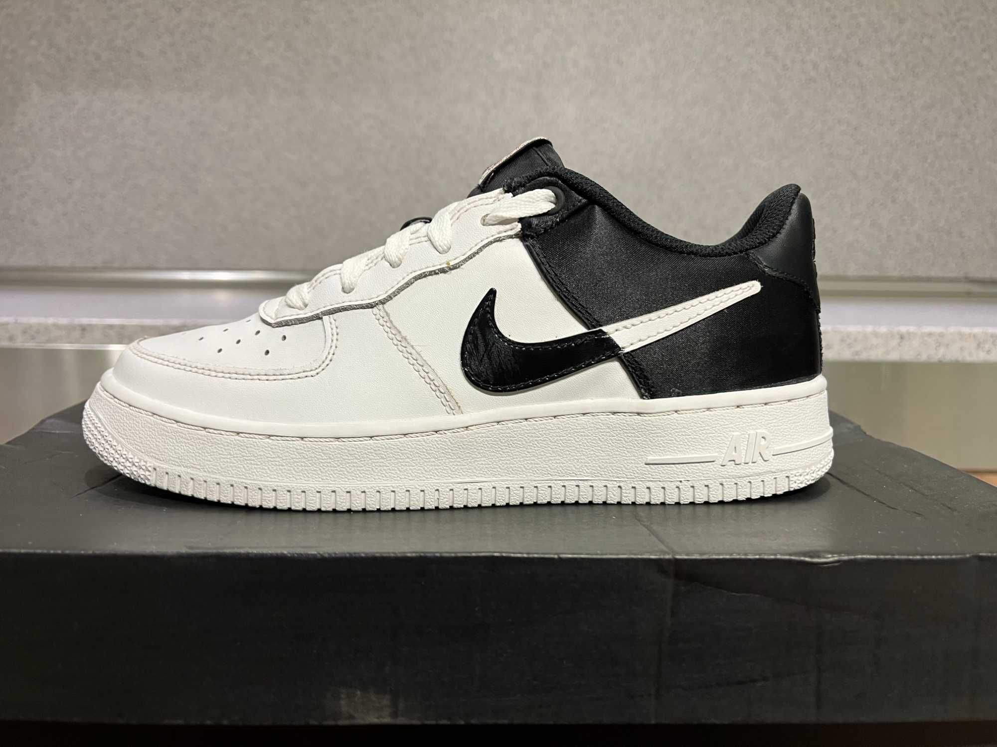 ОРИГИНАЛНИ *** Nike Air Force 1 Low LV8 Satin / 