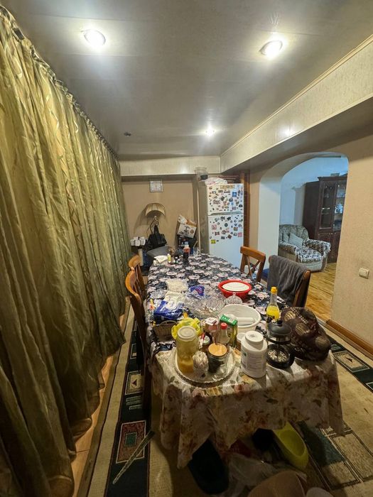 Продаётся 4/2/9 квартира на Ц1, ор Бибигон, МирзоУлугбекский р-н