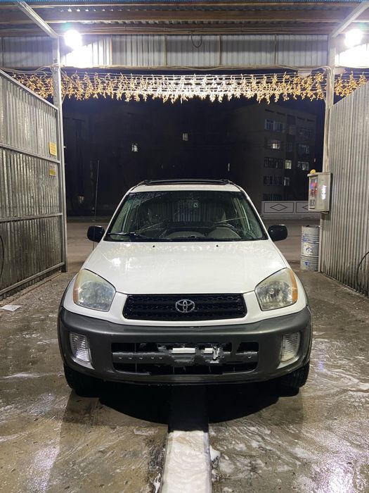 Продам Тойота Raf 4