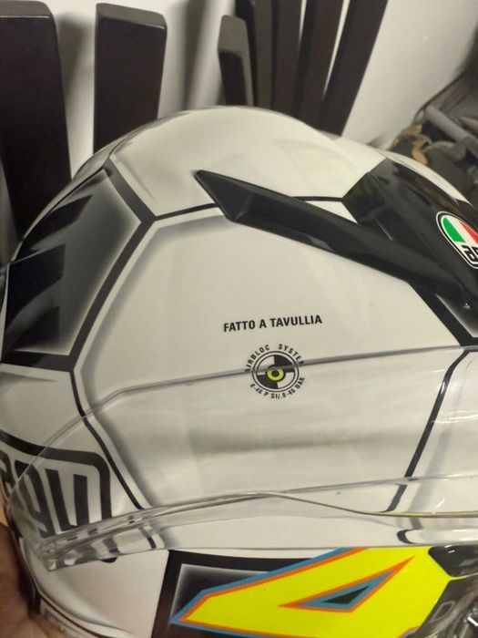 Каска AGV Vale Pista GP RR catalunya 2008 L 59-60