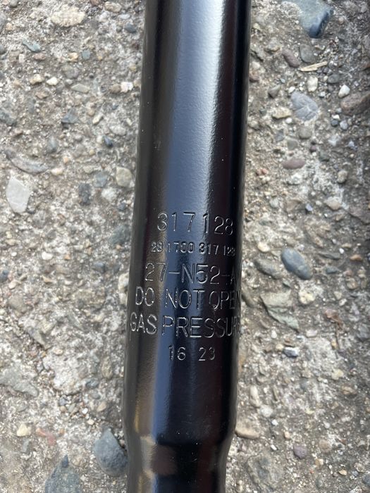 Амортисьори Sachs за Toyota Hilux