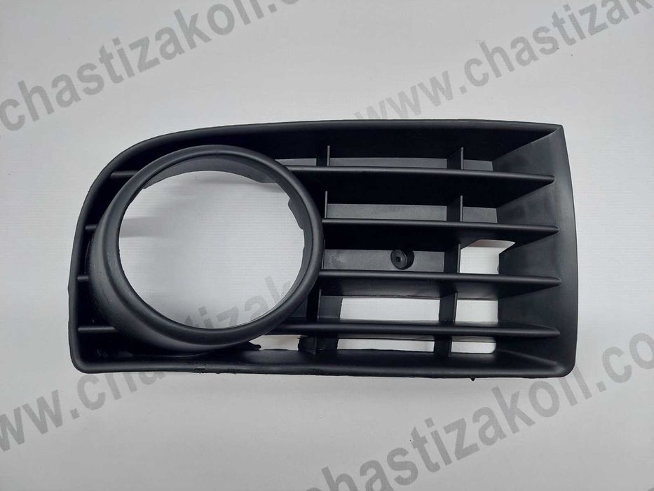 Решетка в броня ГОЛФ 5, VW GOLF 5