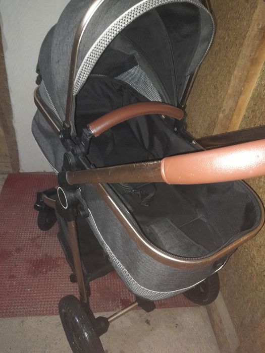 Продаём коляску в хорошем состоянии