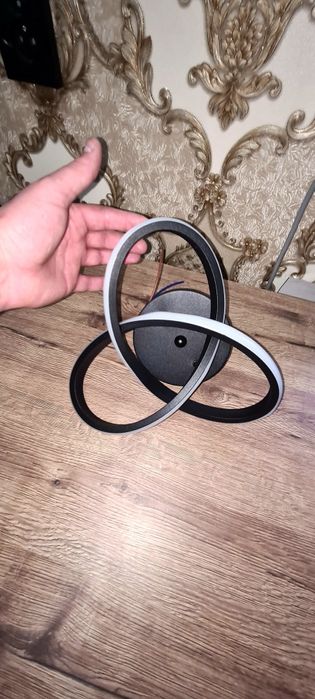 Люстры новые Пришахтинск