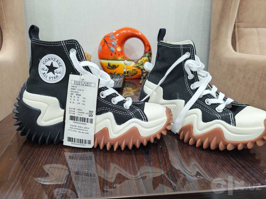 Продам новые кроссовки converse
