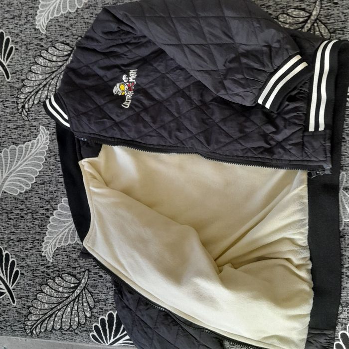 Продаётся ветровка для мальчика