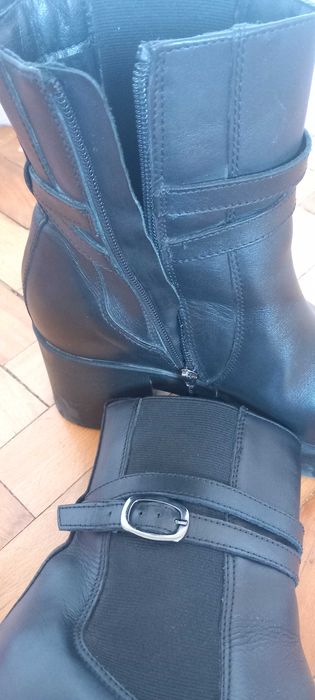 Високи токчета с цип