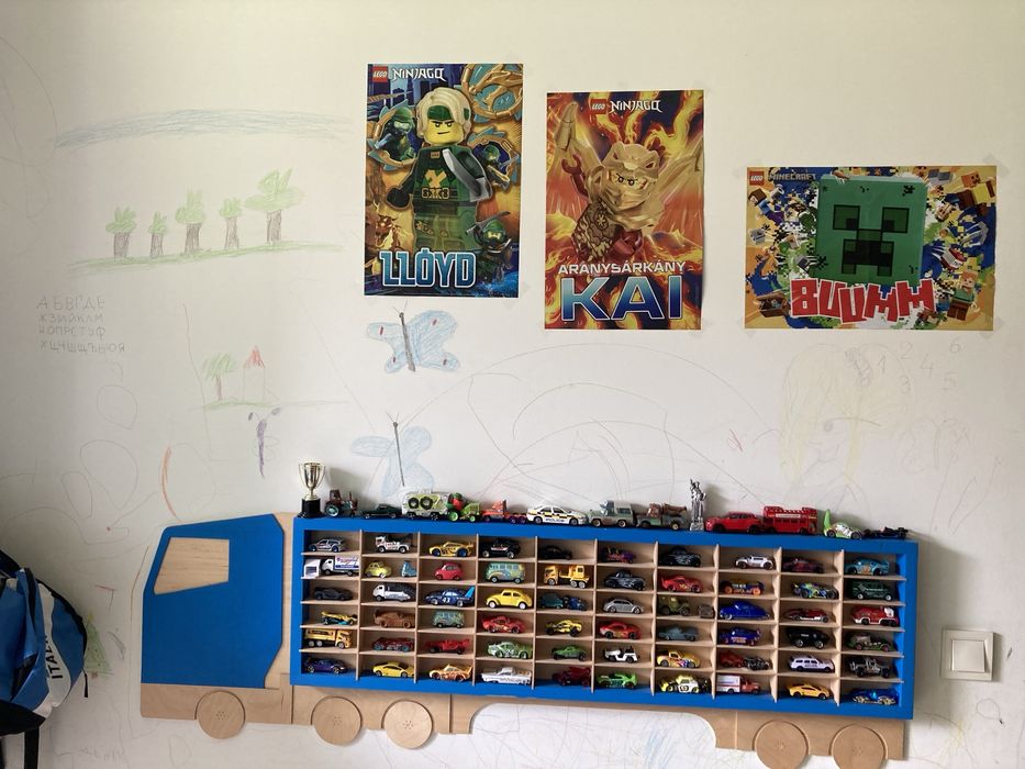 Дървен камион за детски колички