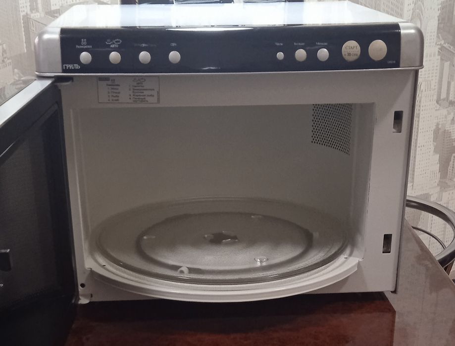 Микроволновая печь SAMSUNG