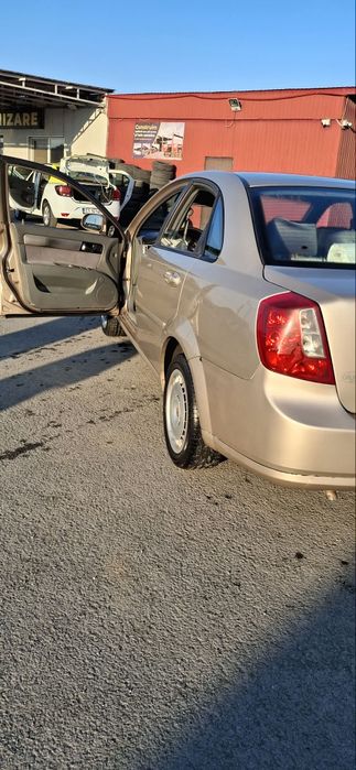 Vînd sau schimb  chevrolet klan