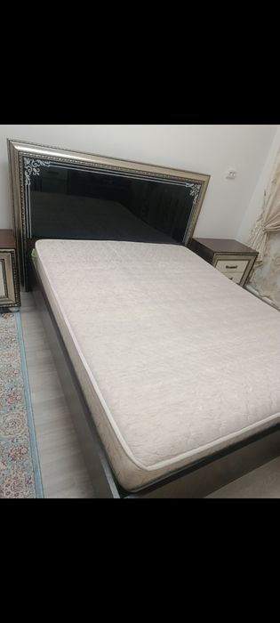 Спальный  кровать