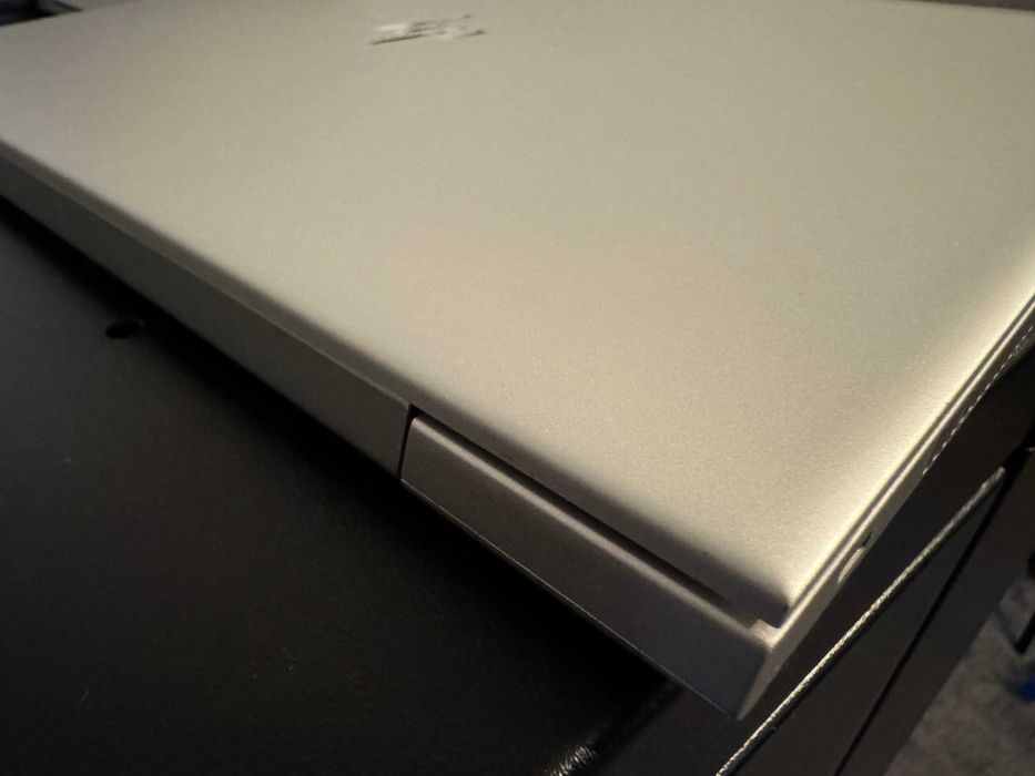 HP Elitebook 840 G5 16GB RAM 180GB NVMe