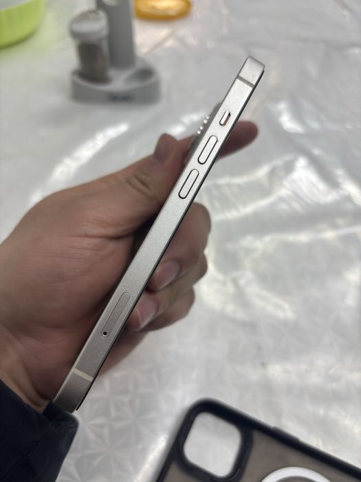 Iphone 13 в отличном состоянии