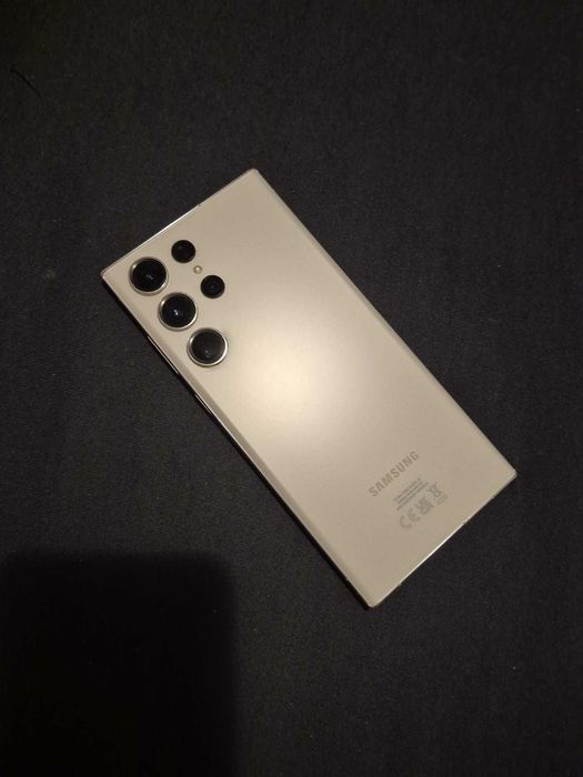 Телефон Samsung Galaxy s23 ultra