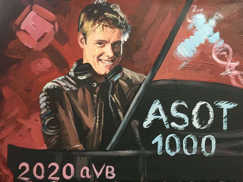 Художник выполнит портреты и картины