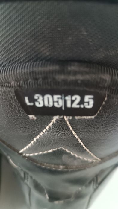 Ботинки для сноуборда.