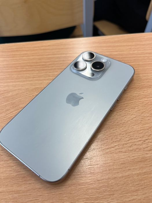 Айфон 15 про