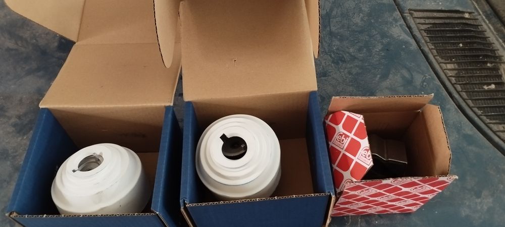 Тампони за W220 3.2 бензин