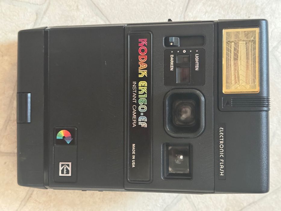 Aparat foto de colecție instant Kodak EK160-EF