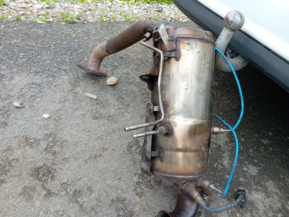 Vand catalizator e5 +  injectoare ford focus 2009