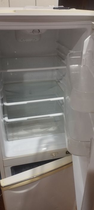 Продам холодильники