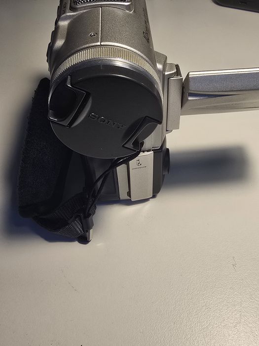 Camera Sony MiniDv DCR-PC100E
