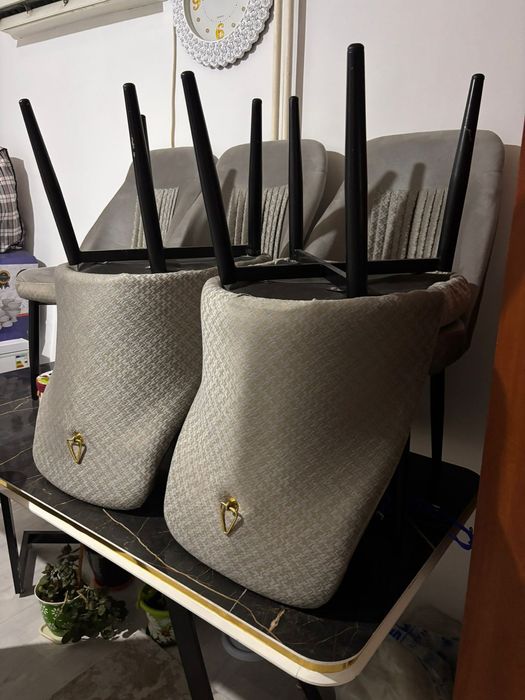 6 стуля мен. 4 стулямен стол сатылады