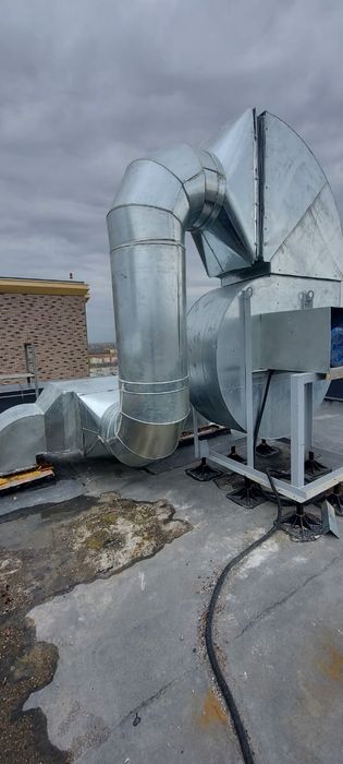 Вентиляция монтаж. Вытяжка