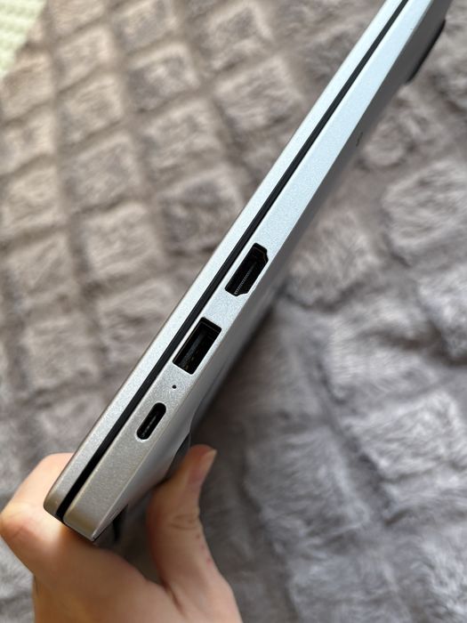 Laptop Huawei Matebook D14