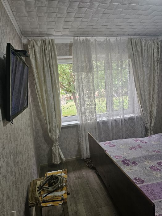 Аренда коракамиш 2.хонали оилага берилади пустой уй