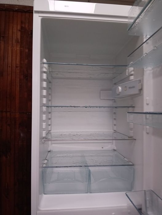 Комбиниран хладилник с фризер Миеле Miele с 2 години гаранция!