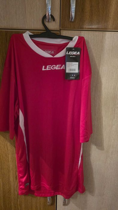 Tricou legea Marimea L si M