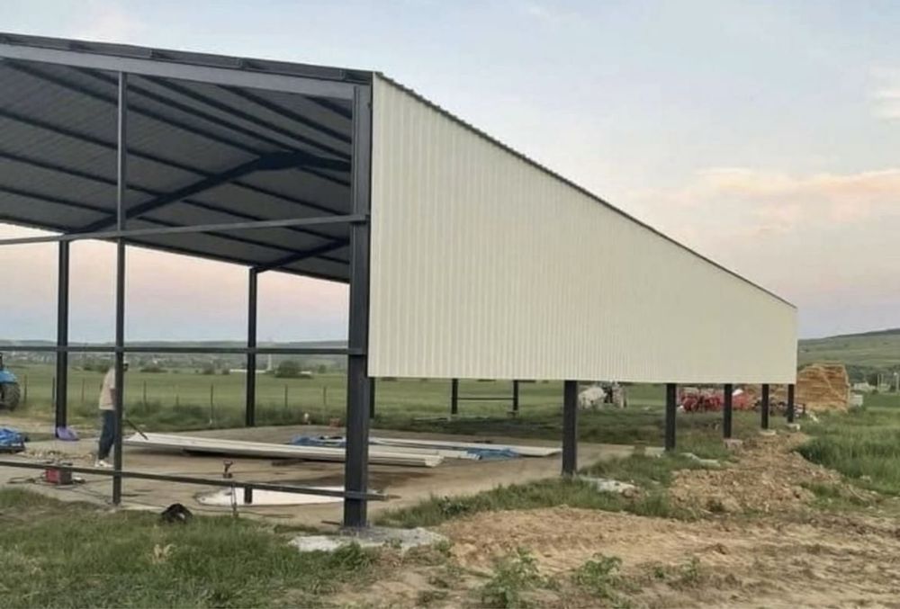 Facem hale metalice 10x30x4.  10x20x4.    10x25x4 accept variante auto