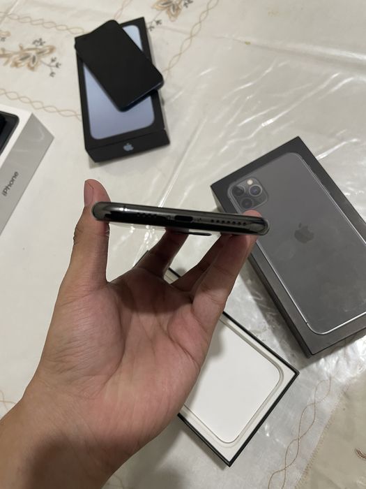 iPhone 11 Pro Max 64GB IDEAL full