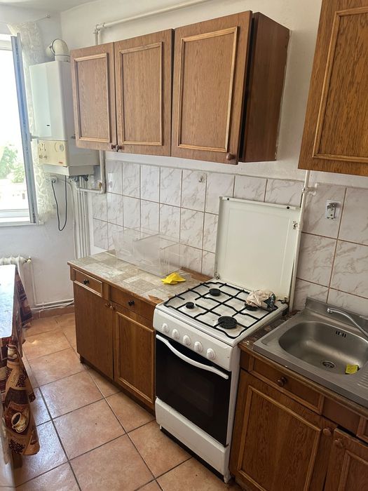 Garsoniera de Închiriat