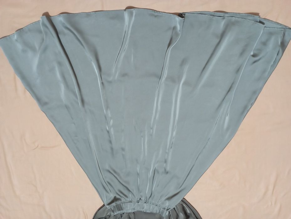 Продаю б/у в отличном состоянии одежды