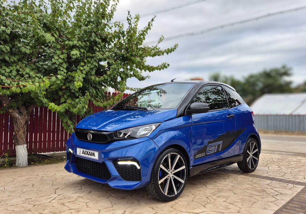 AIXAM Coupe GTI Diesel (16 ani - cat. B1)