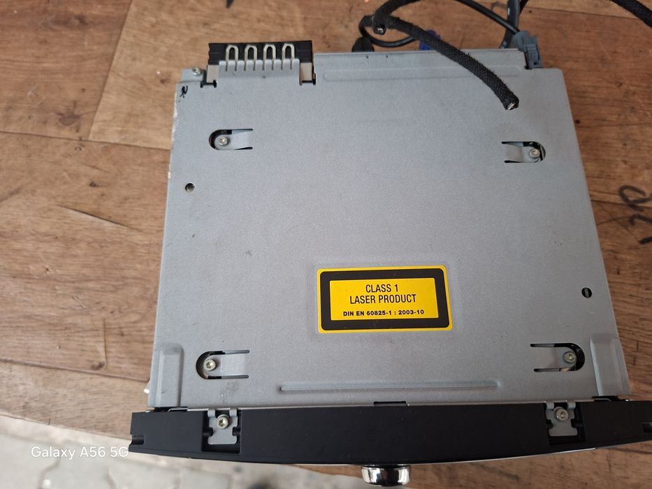 Оригиналено радио навигация  Peugeot Citroën