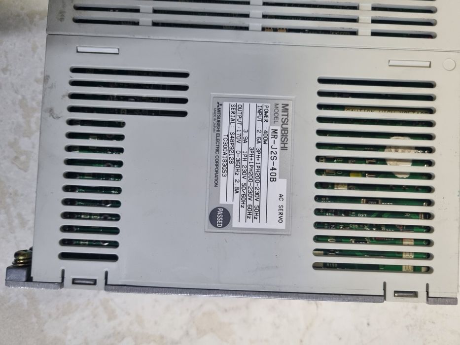 Серво управление MR-J2S-40B Налични 3 броя