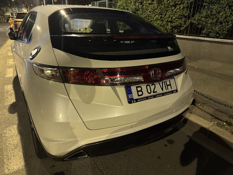 HONDA Civic 2011 — imagine 2