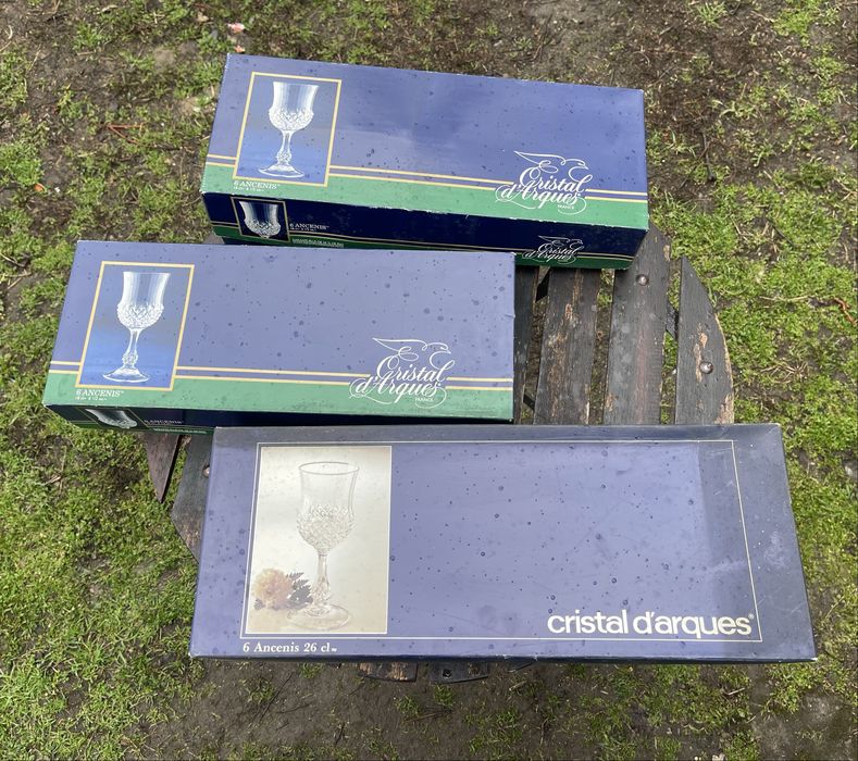 3 seturi de pahare din cristal