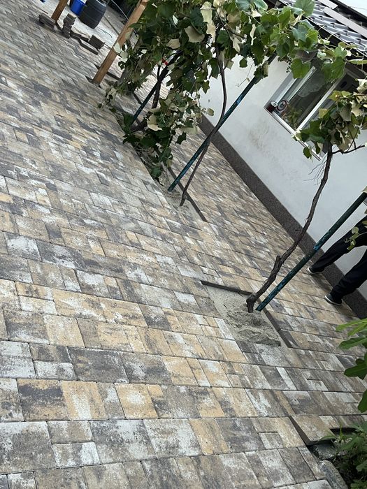 Montaj pavele, borduri, rigole – Lucrăm în toată țara!