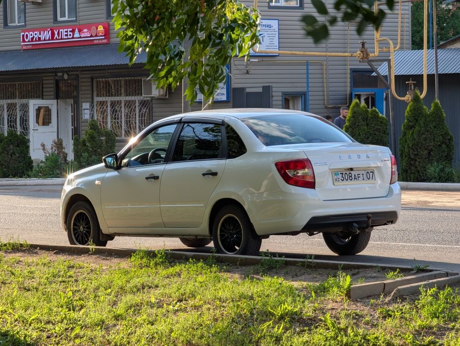 Продам автомобиль