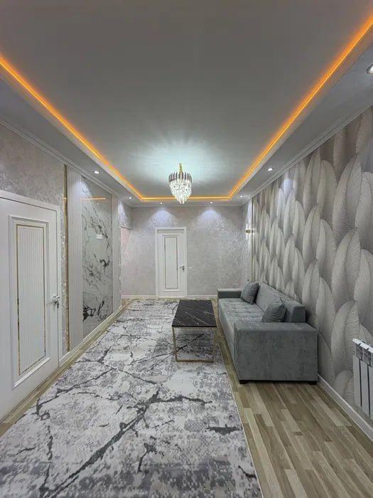 Продаётся 1 комнатна с евро-ремонтом  Массив Феруза