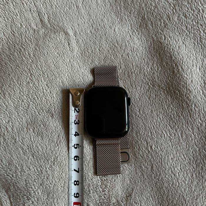 Часы Apple Watch черные с ремешком