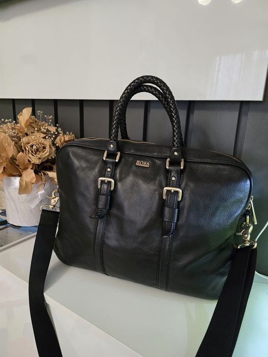 Geanta Hugo Boss din piele naturala