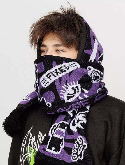 Черно-фиолетовый шарф